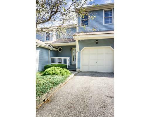 Property Photo: 29 Sturbridge Hills Rd 29 MA 01566