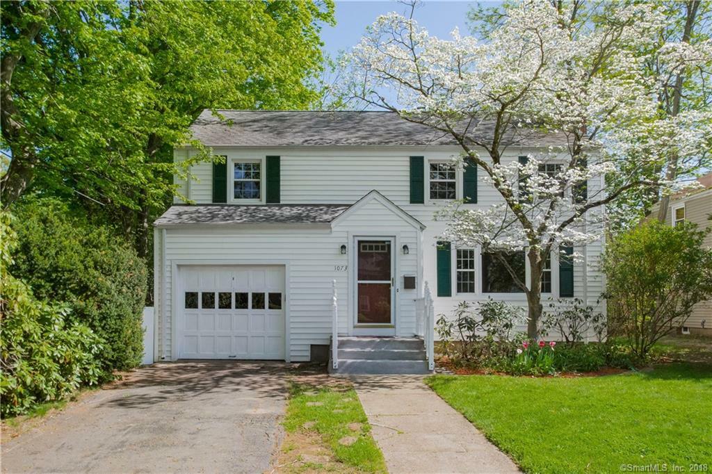 Property Photo: 1073 Farmington Avenue CT 06107