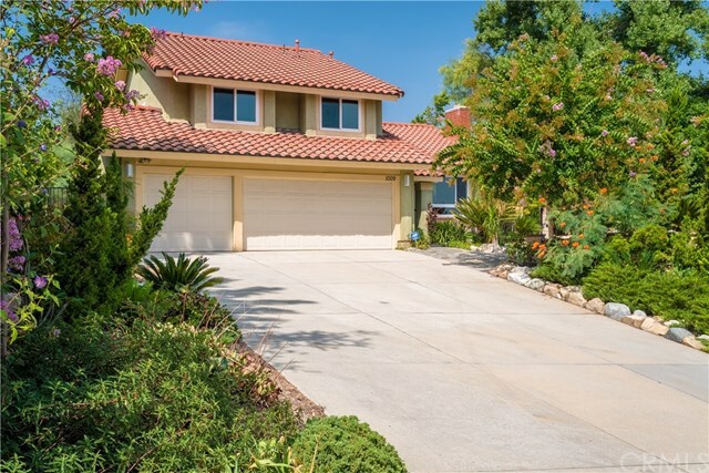 Property Photo:  1009 S Easthills Drive  CA 91791 