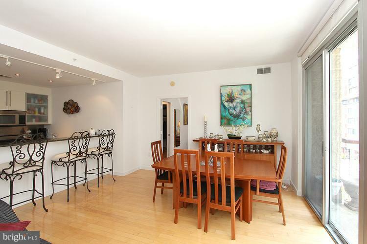 Property Photo:  1300 13th Street NW 406  DC 20005 