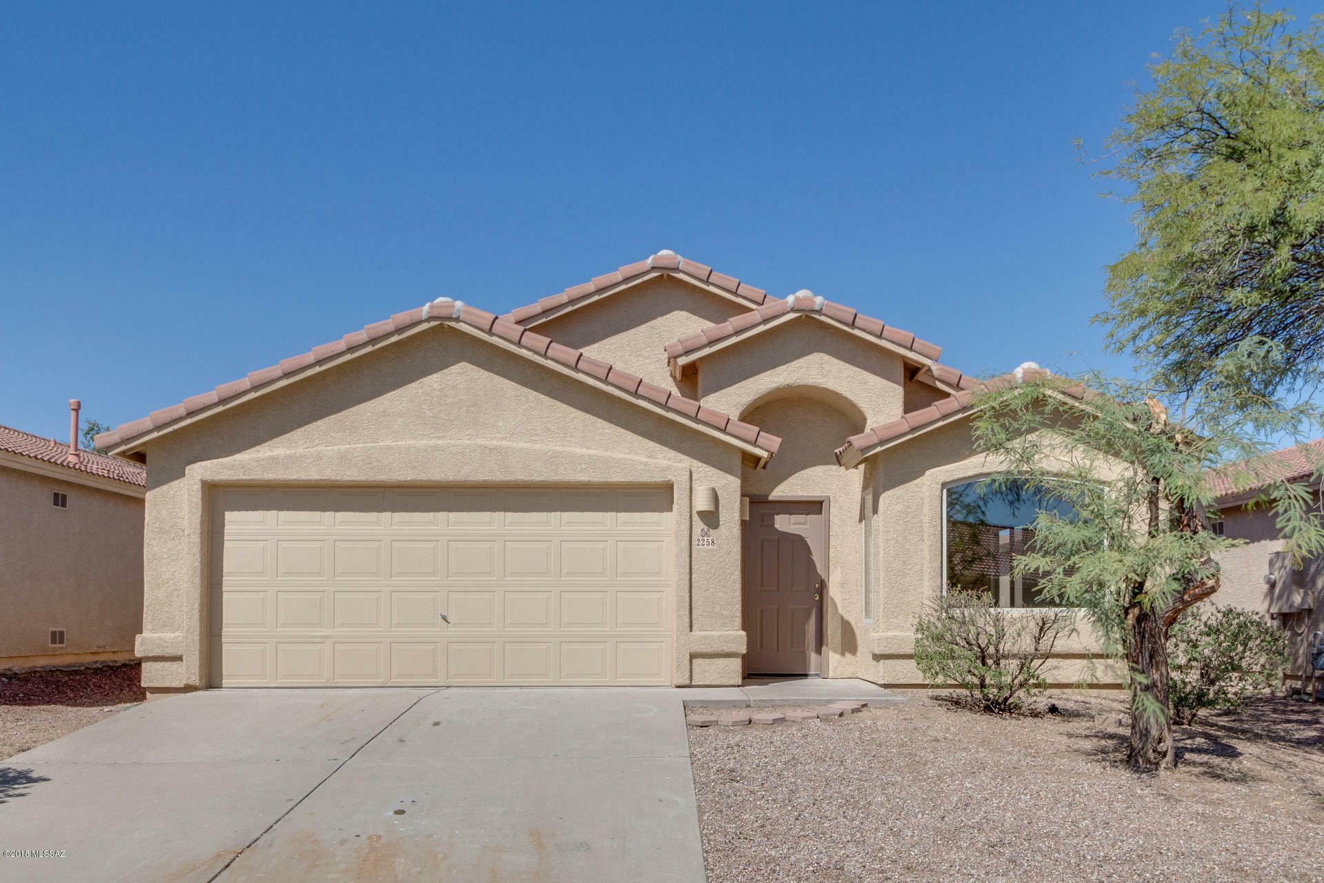 Property Photo:  2258 W Painted Sunset Ci Circle  AZ 85709 