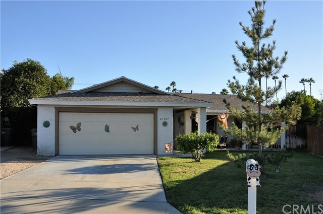 Property Photo:  27207 Orangemont Way  CA 92544 