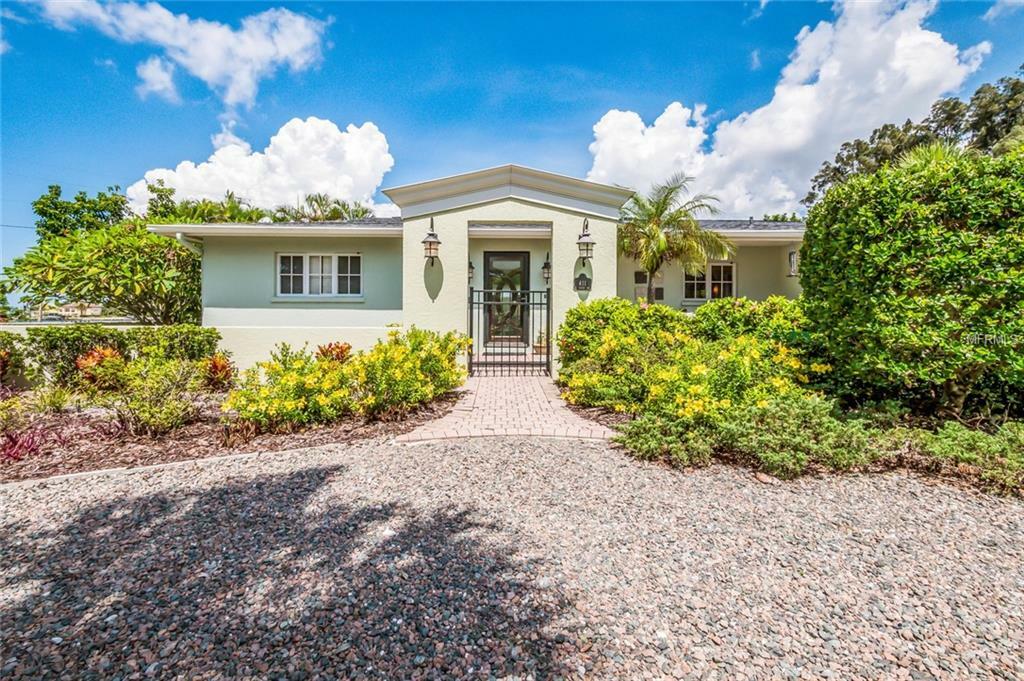 Property Photo:  411 S Shore Drive  FL 34234 