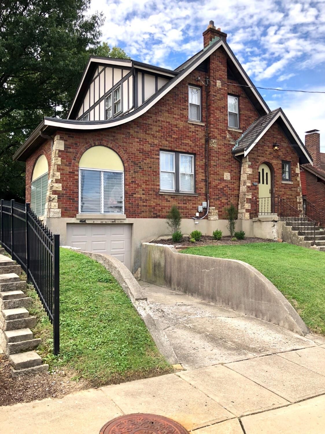 Property Photo:  3721 Kessen Avenue  OH 45211 