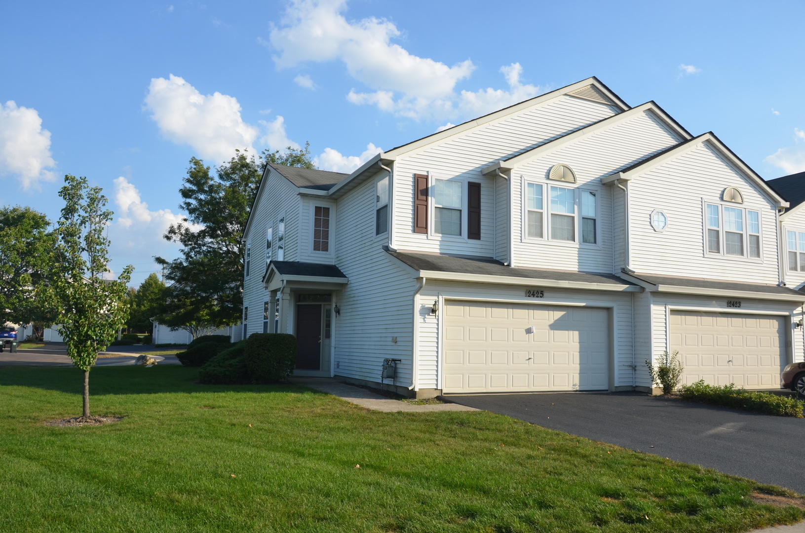 Property Photo: 2425 Reflections Drive 2425 IL 60502