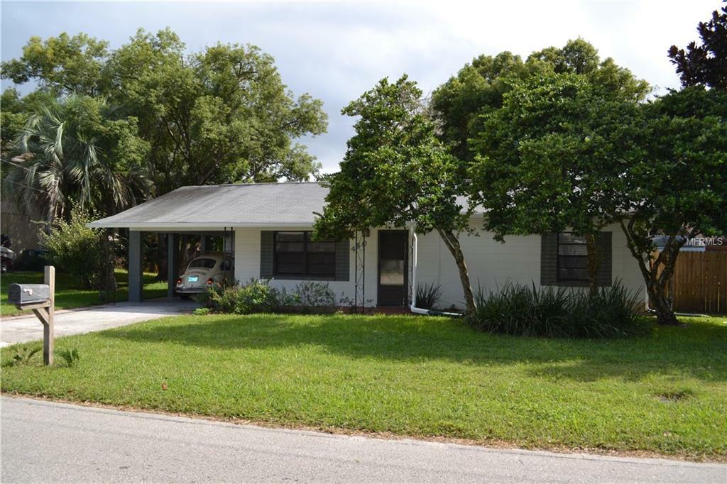 Property Photo:  450 E Warren Avenue  FL 32750 