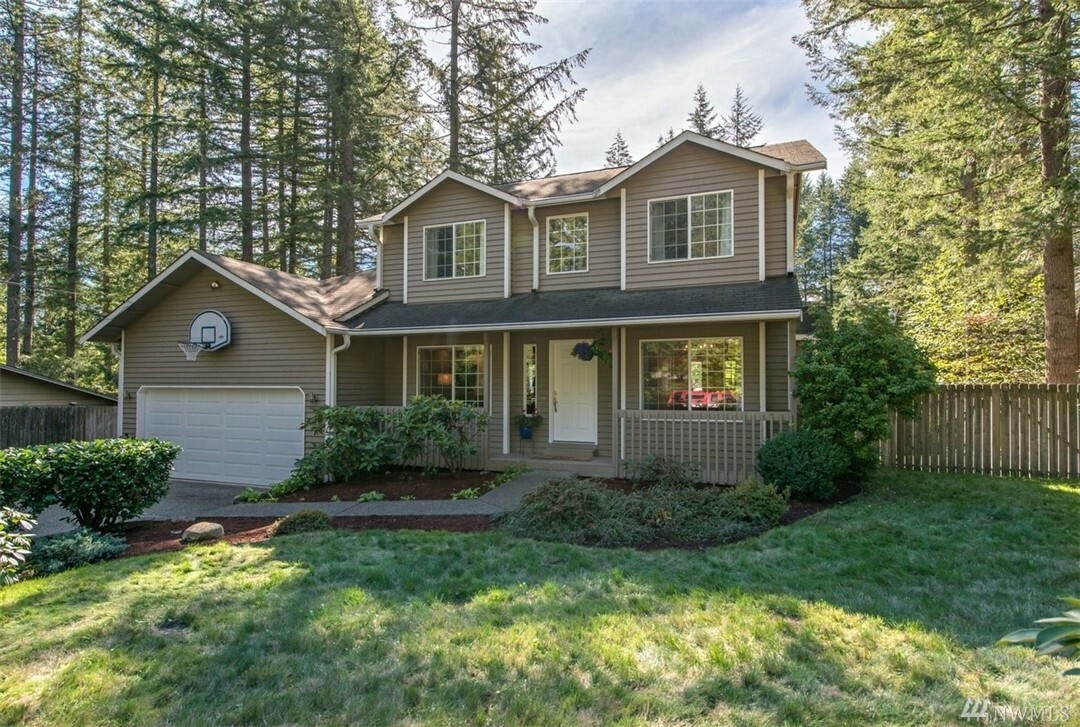 Property Photo:  42917 SE 173rd St  WA 98045 