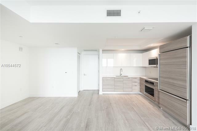 Property Photo: 3401 NE 1st Ave 2712 FL 33137