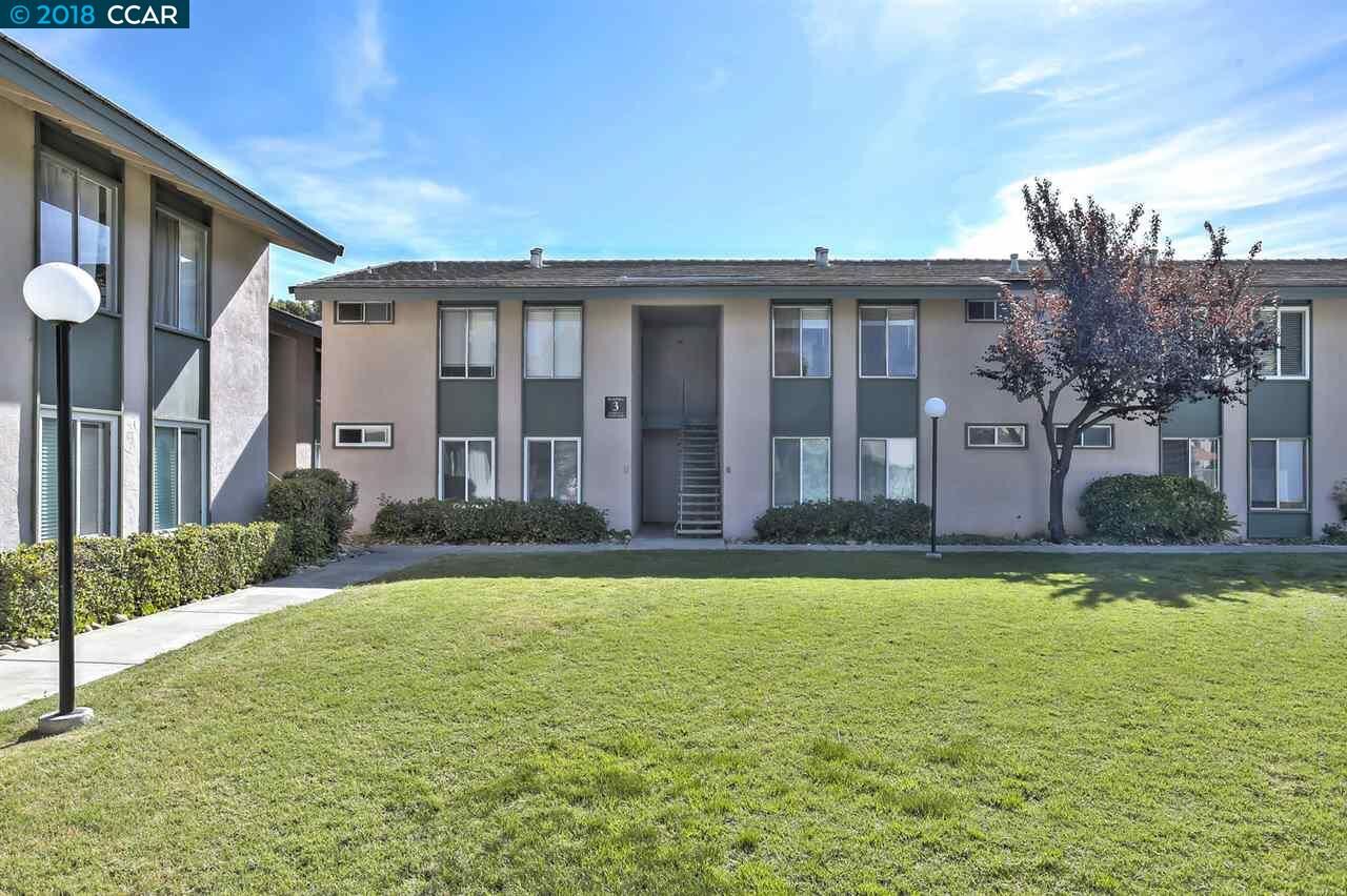 Property Photo:  4888 Clayton Rd 30  CA 94521 
