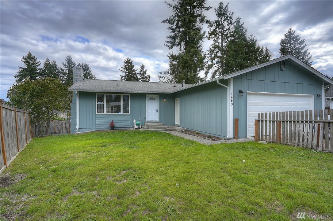 Property Photo:  1403 Natalie Ct  WA 98388 