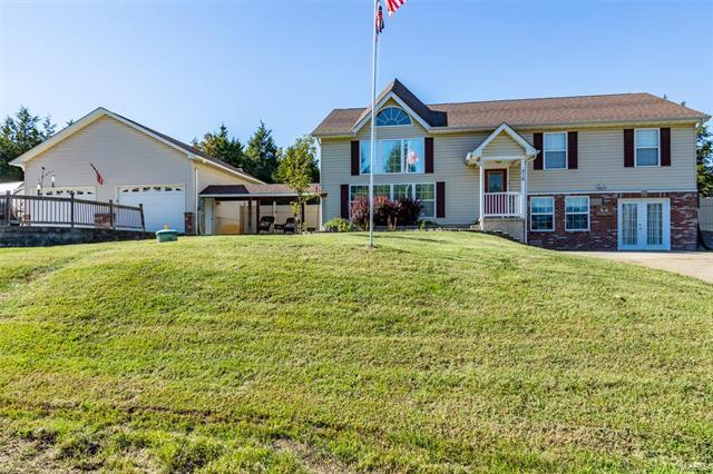 Property Photo: 316 Blueberry 63020