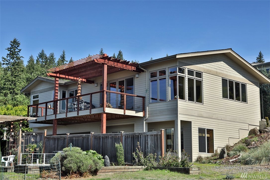 Property Photo:  663 Windmill Dr  WA 98249 