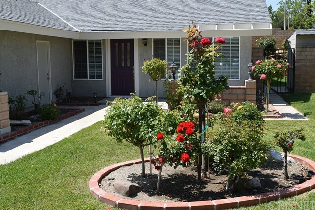 Property Photo:  27717 Sequoia Glen Drive  CA 91354 