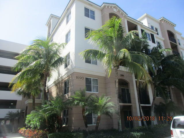 Property Photo:  1690 Renaissance Commons Boulevard 1528  FL 33426 