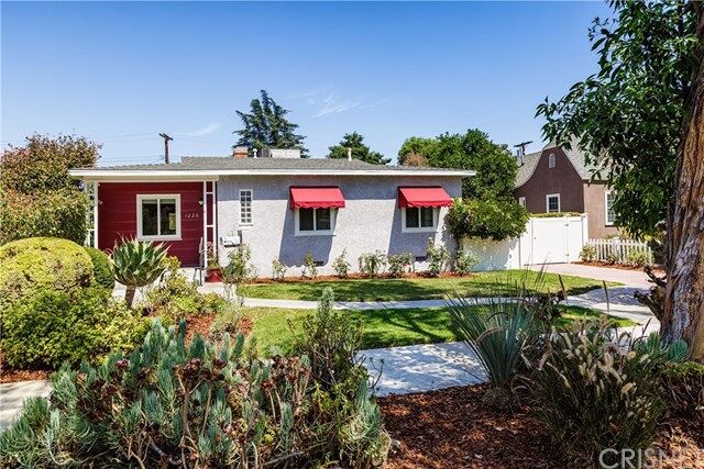 Property Photo: 1220 N Keystone Street CA 91506