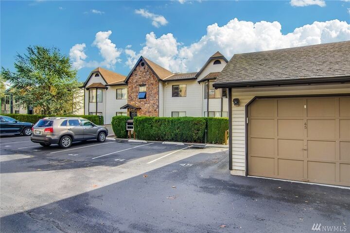 Property Photo:  3424 161st Ct SE 45  WA 98008 