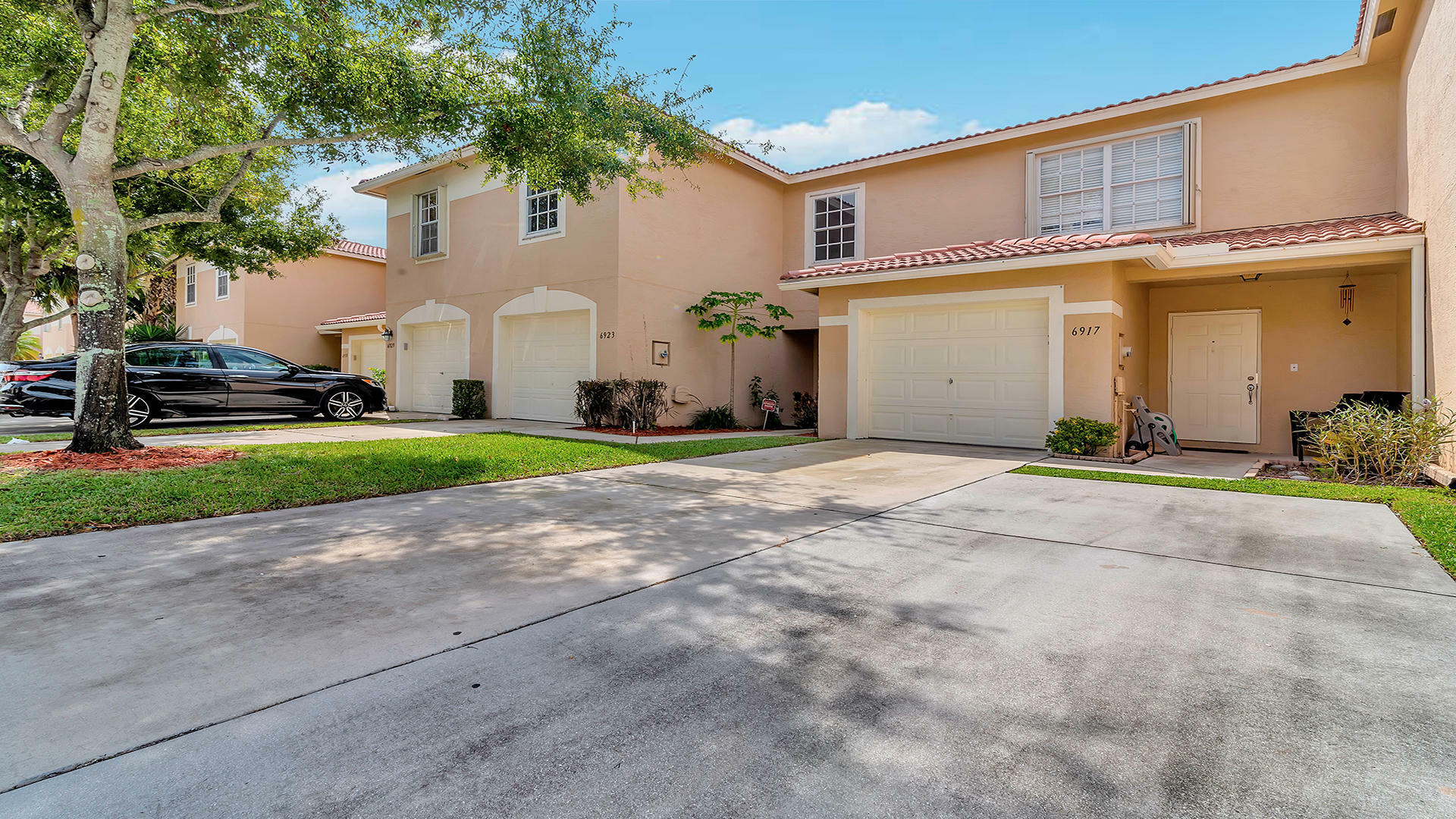 6917 Mill Brook Place  Lake Worth FL 33463 photo