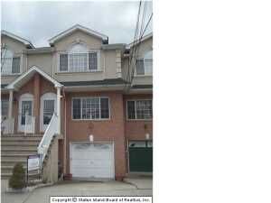 Property Photo: 36 Endview Street NY 10312