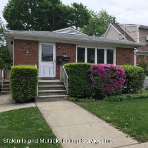 Property Photo:  12 Cannon Boulevard  NY 10306 