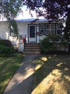 Property Photo:  227 Princeton Avenue 1  NY 10306 