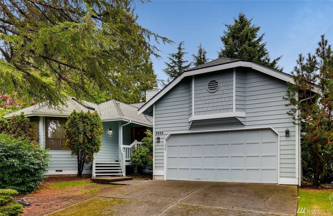 Property Photo:  5626 104th Place SW  WA 98275 