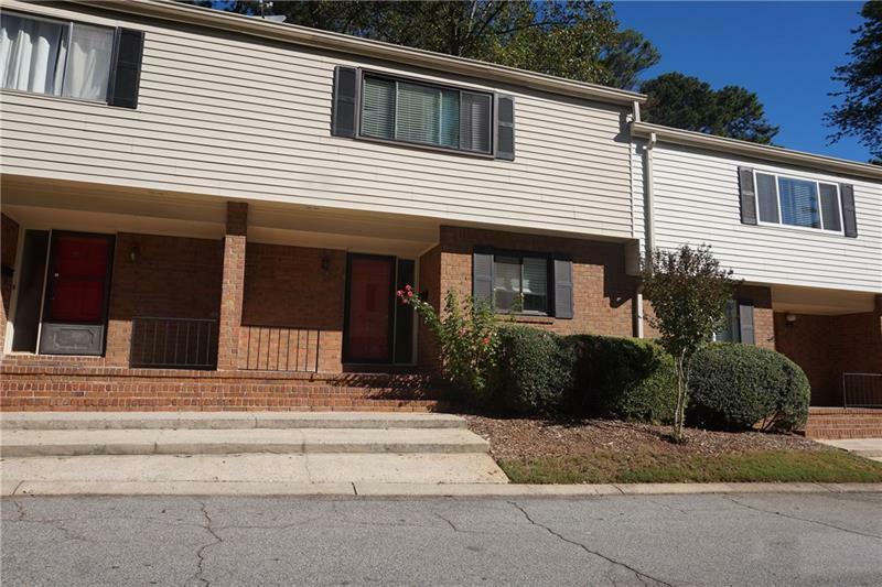 Property Photo: 3320 Northcrest Road Unit B 30340