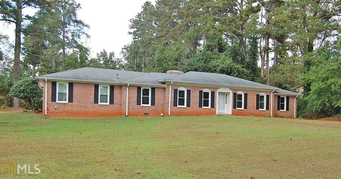 Property Photo: 1770 Kimberly Dr GA 30008