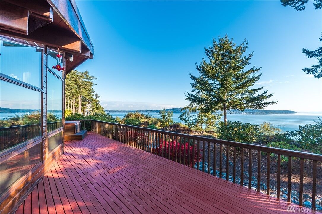 Property Photo:  1294 Polnell Shores Dr  WA 98277 