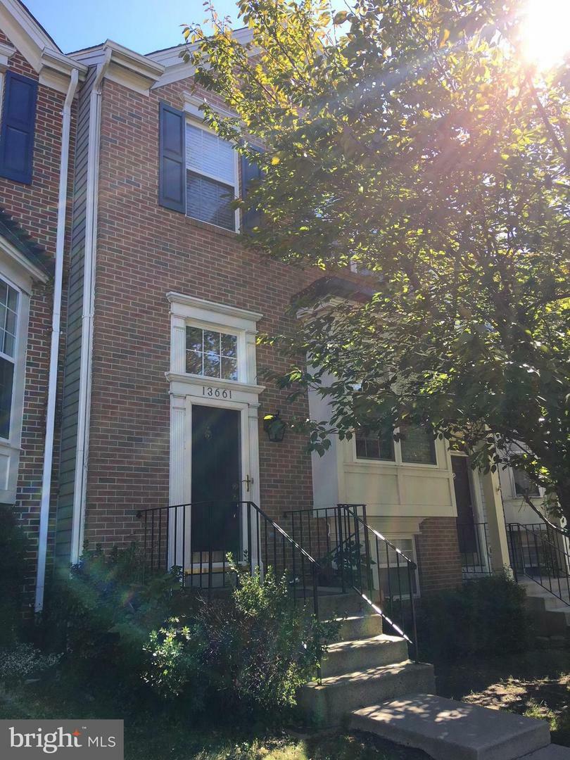 Property Photo:  13661 Shire Place  VA 20155 
