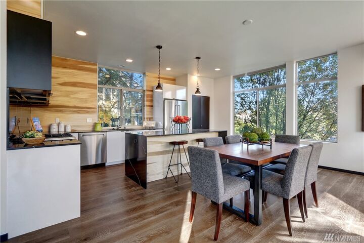 Property Photo: 2110 C 2nd Ave N WA 98109