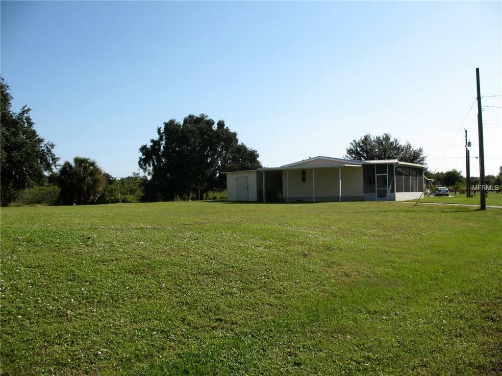 Property Photo:  29260 Alfaretta Avenue  FL 33982 