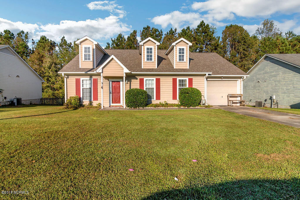 Property Photo:  111 Suffolk Circle  NC 28546 