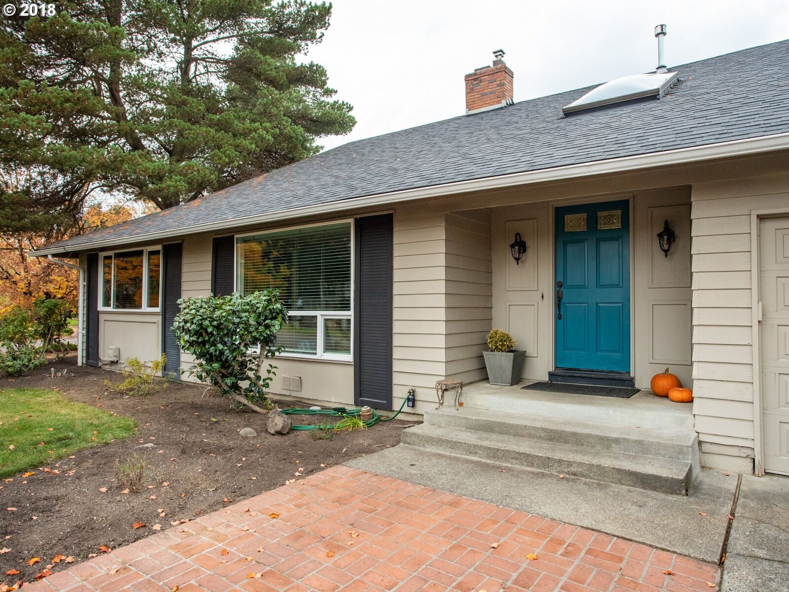 Property Photo:  15655 NW Perimeter Dr  OR 97006 