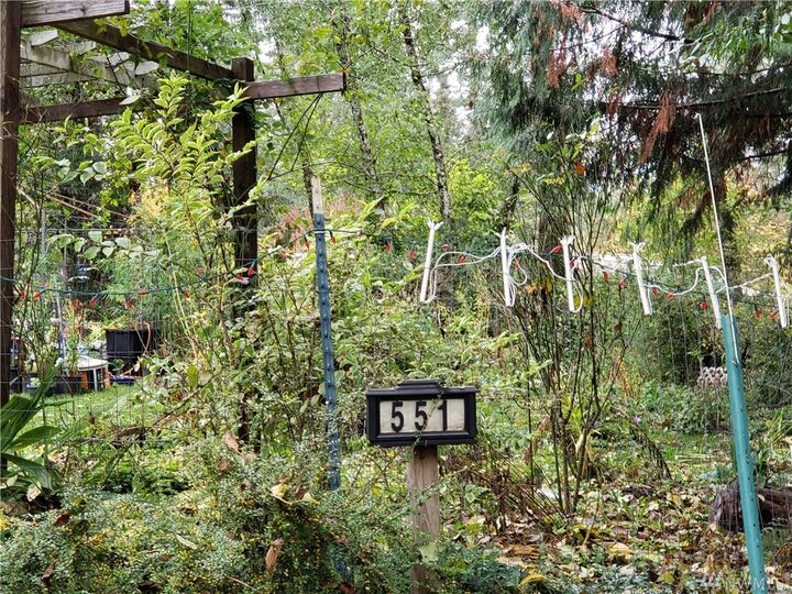 Property Photo: 551 E Lakeshore Dr W WA 98584