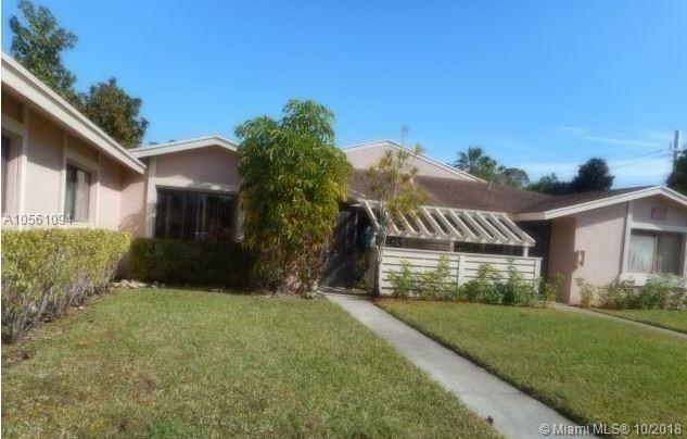 Property Photo:  657 Racquet Club Rd 5  FL 33326 