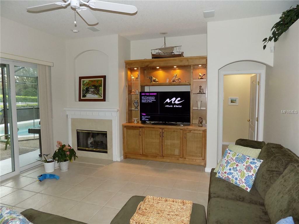 Property Photo:  517 Hebrides Court  FL 32712 