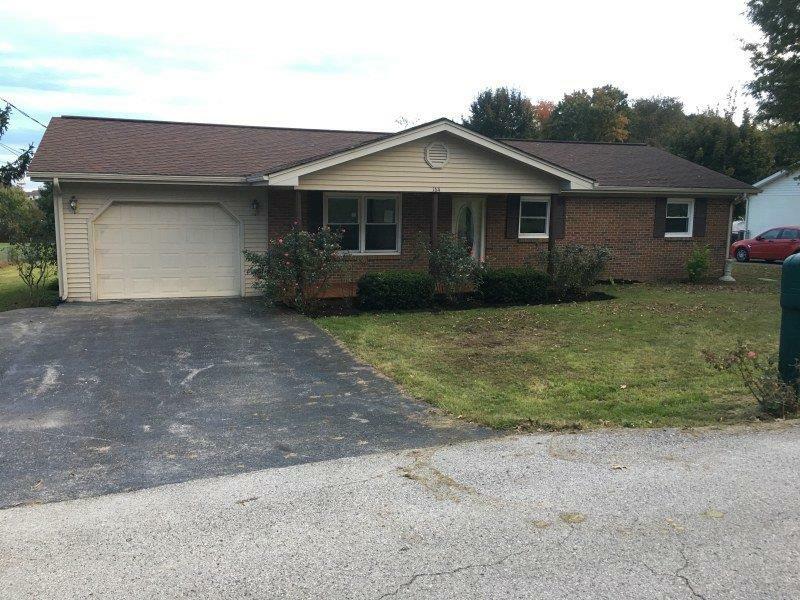 Property Photo:  164 West Carter Road  KY 40741 