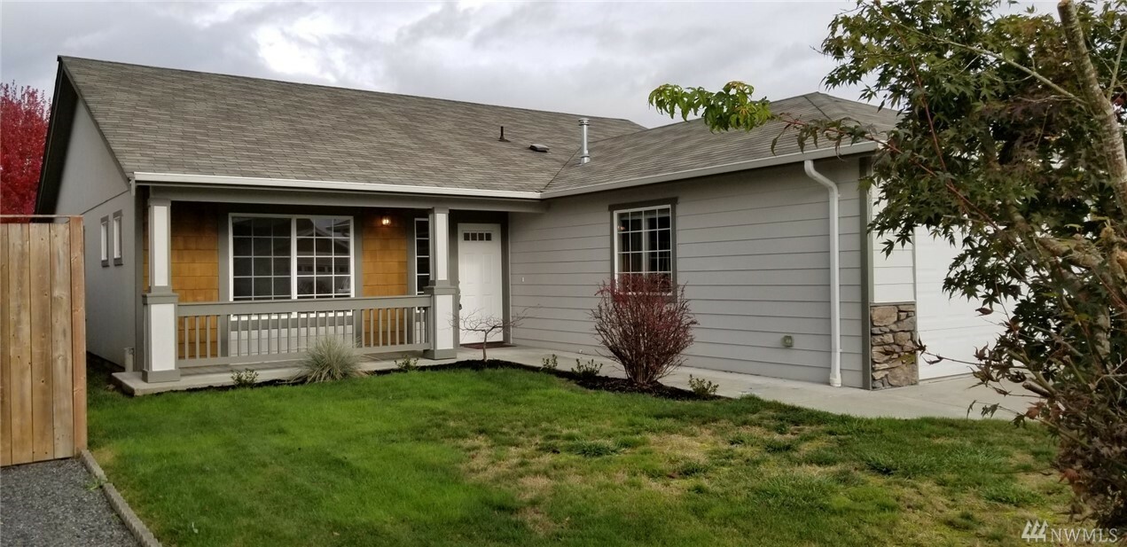 Property Photo:  5709 123rd Place NE  WA 98271 