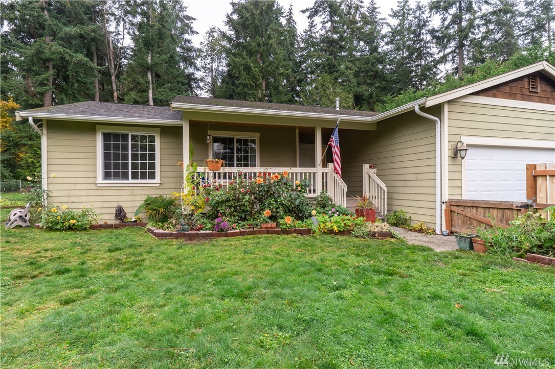 Property Photo:  2766 Maple Tree Lane  WA 98282 