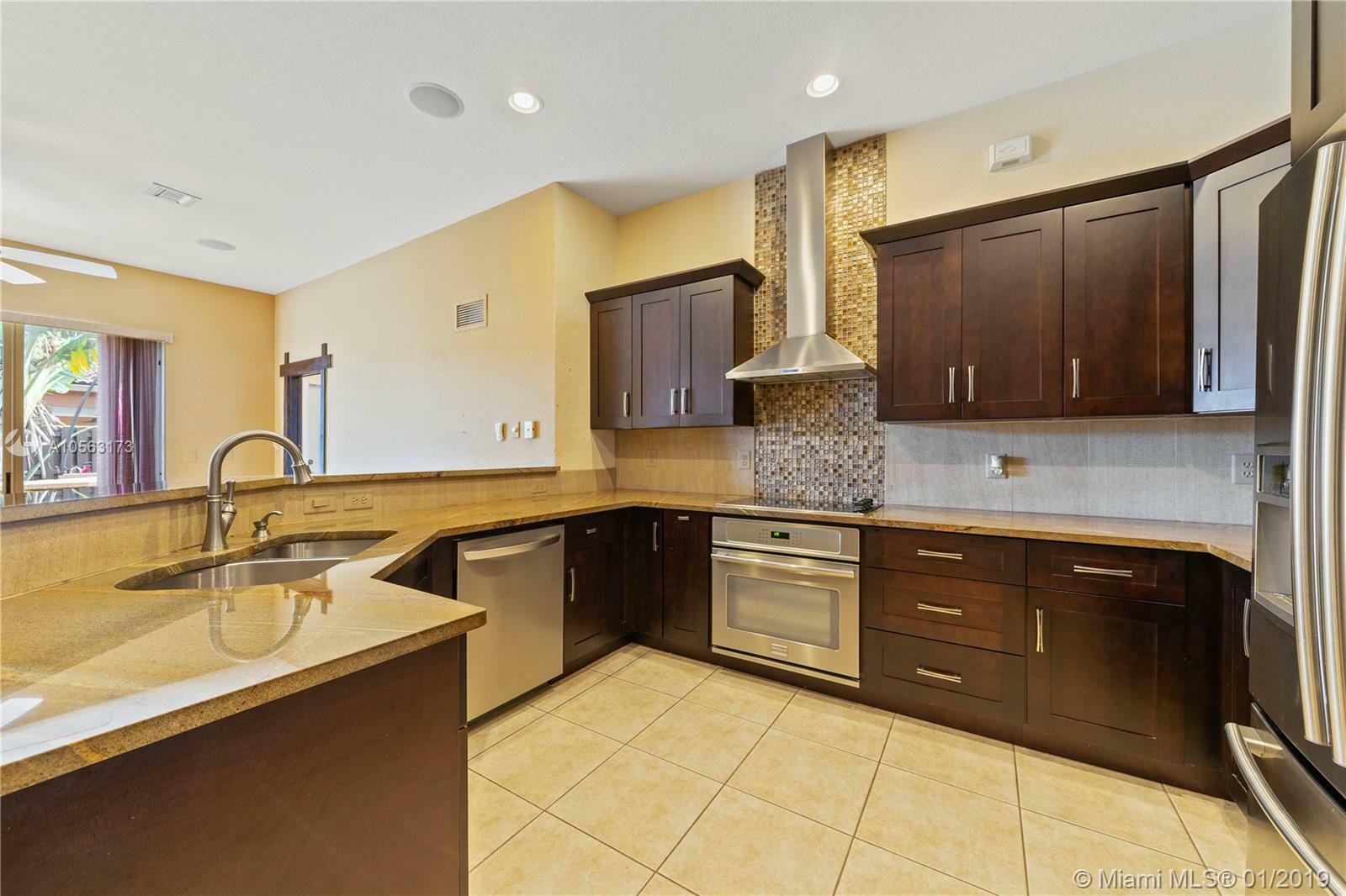 Property Photo:  3520 NE 10 Dr  FL 33033 