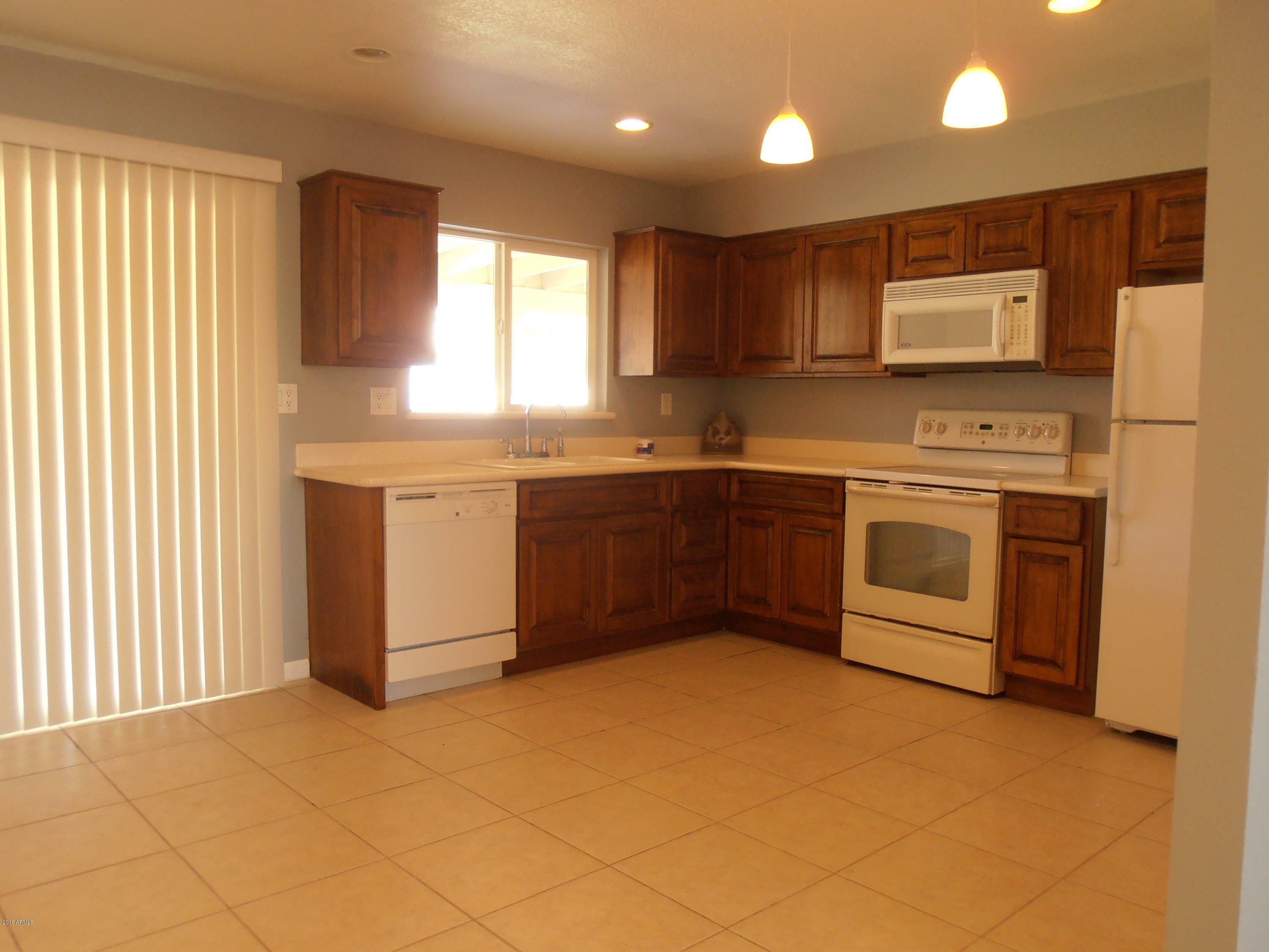 Property Photo:  15872 N 18th Street  AZ 85022 