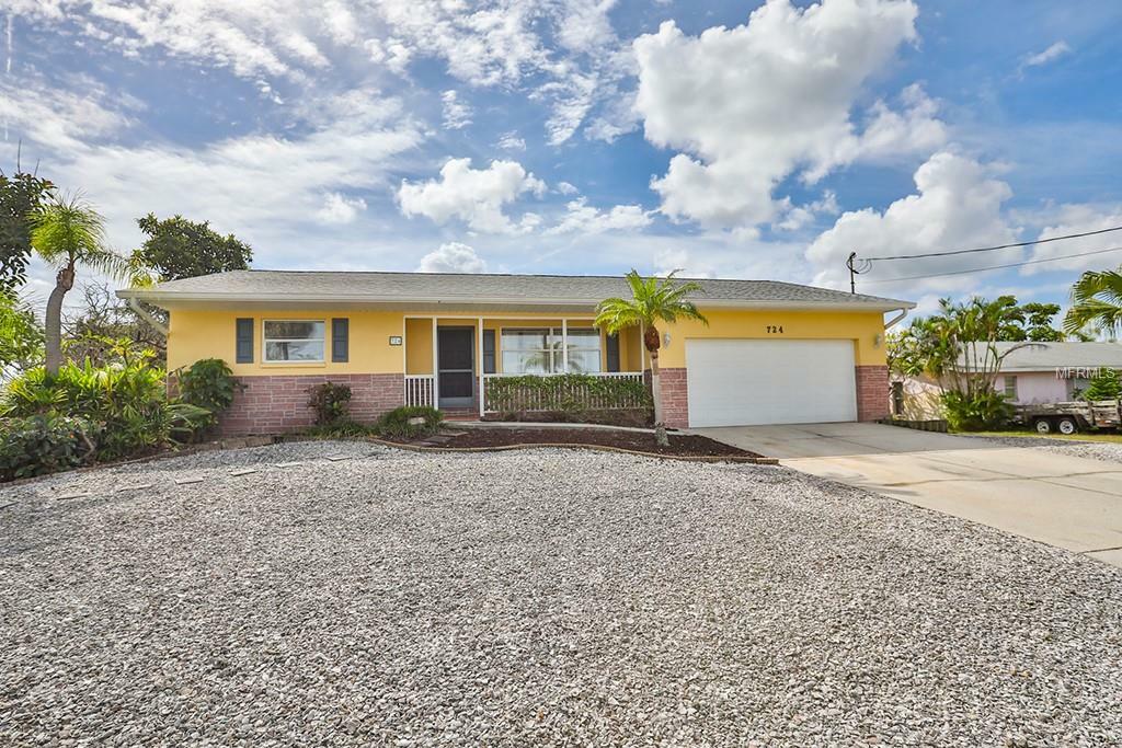 Property Photo:  724 Spanish Main Drive  FL 33572 