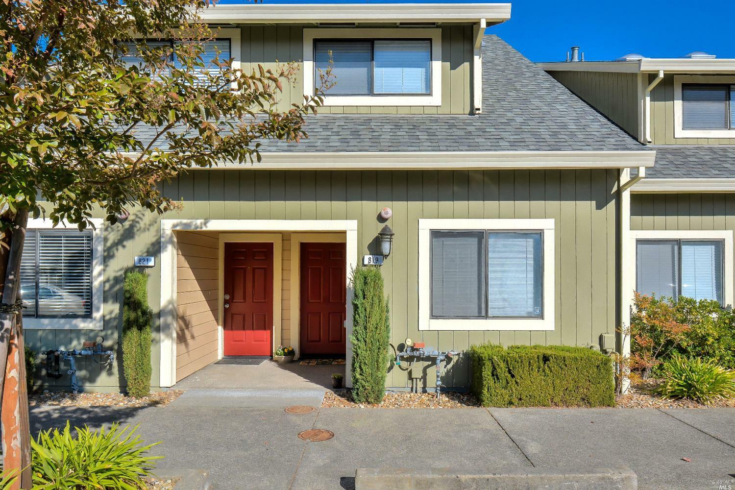 Property Photo:  819 2nd Street  CA 95476 