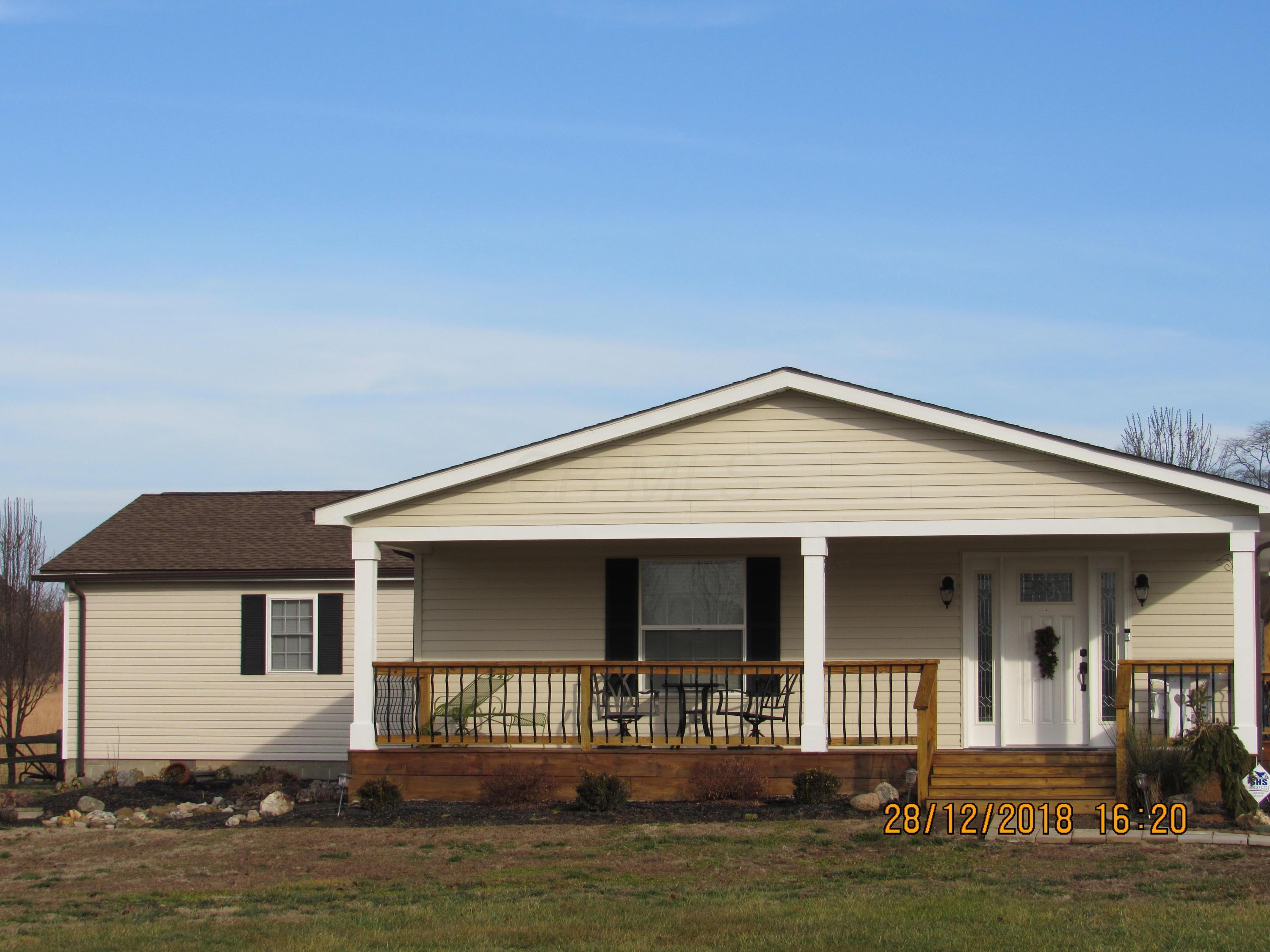 Property Photo: 7260 Tarlton Road OH 43113