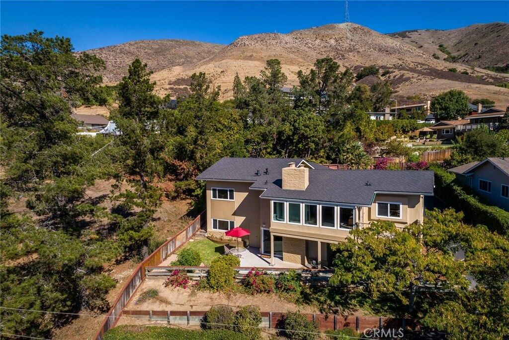 Property Photo:  2760 El Cerrito Street  CA 93401 