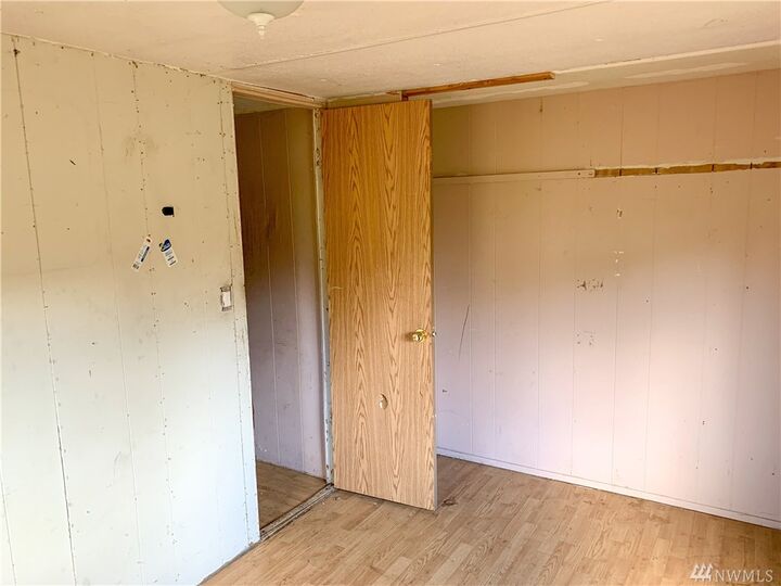 Property Photo:  1124 F St  WA 98531 