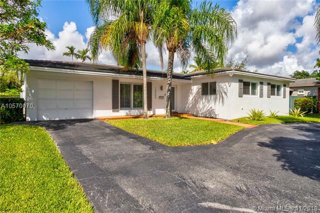 Property Photo: 10305 SW 103 Lane FL 33176