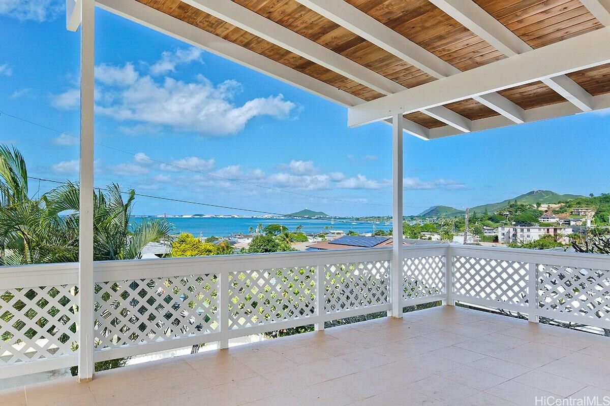 Property Photo:  44-740 Malulani Street  HI 96744 