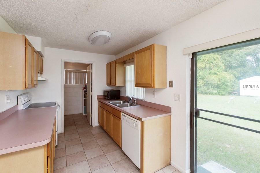 Property Photo:  272 Luis Lane  FL 32713 