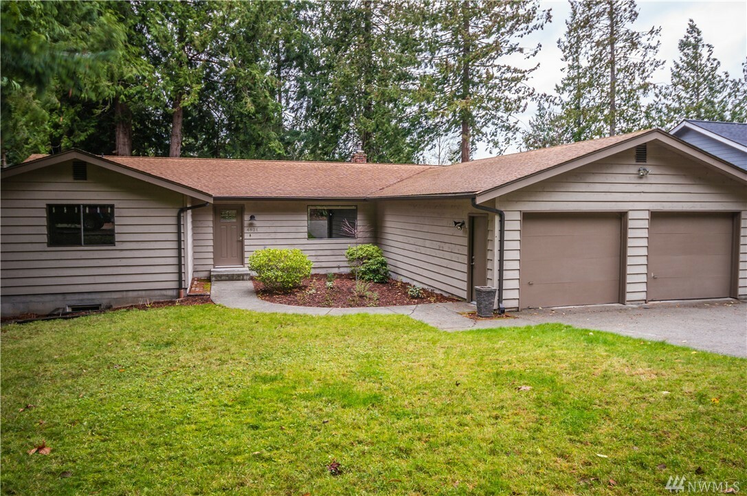 Property Photo:  4821 Lewis Ave  WA 98229 